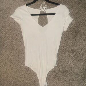 A&F ribbed keyhole back body suit sz M
